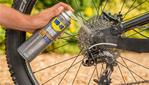 Bike Chain Cleaner - How to Clean Your Bike Chain with WD-40