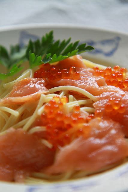 Salmon Caviar and Smoked Salmon on Pasta - KitchenMaus