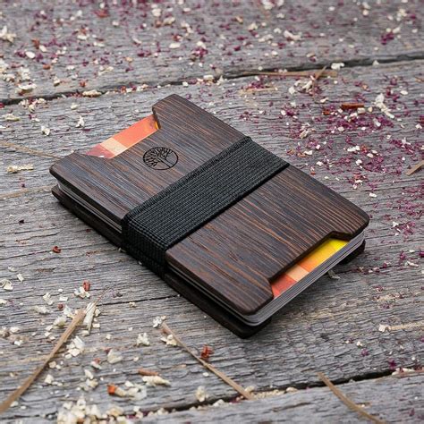 Top 15 Best Future Minimalist Wallets For Men :: Keweenaw Bay Indian Community