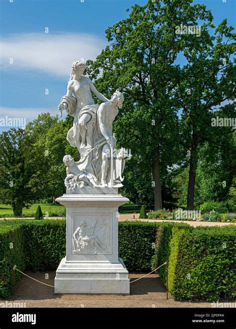 sculpture, castle park, sanssouci, park sanssouci, sculptures, sanssoucis Stock Photo - Alamy