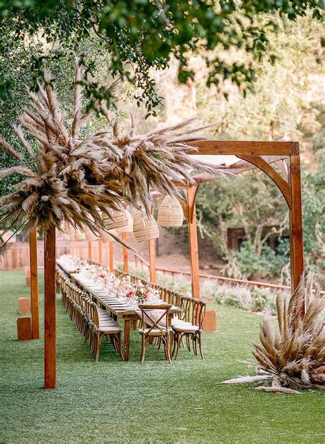 20 Pampas Grass Wedding Décor Ideas