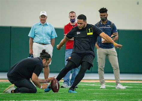 Defensive end Jaelan Phillips shines on Pro Day - The Miami Hurricane