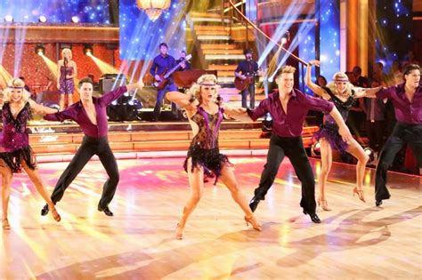 DWTS fans spot 'clue' that fan-favorite pro is not returning for season ...