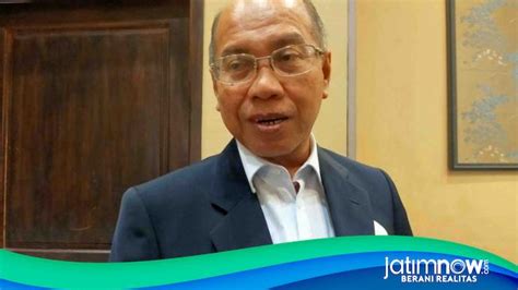 Tidak Tuntaskan Skripsi Pasti Lulus, Ini Jawaban UM Surabaya