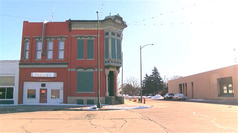 The City of Minden is taking the first steps to bring the old bank building back to live