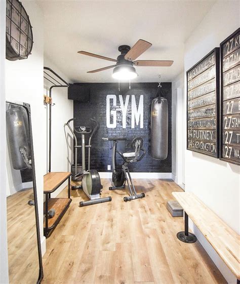 Ahhhh yes this is my kind of home movement room!! | Gym room at home, Home gym decor, Workout ...