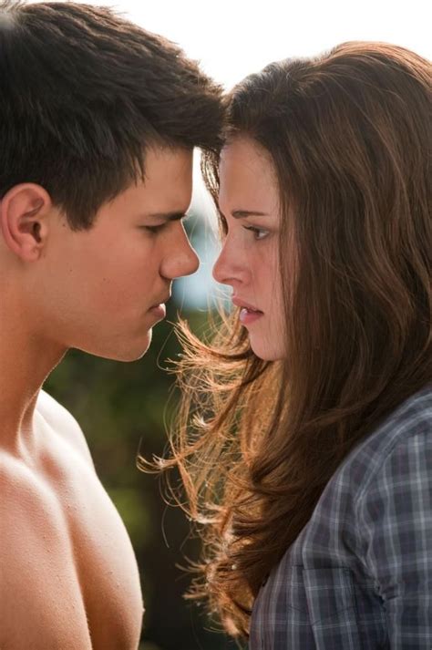 "I'm asking you to kiss me." - Bella Swan to Jacob Black, Eclipse Twilight Jacob, Twilight Saga ...