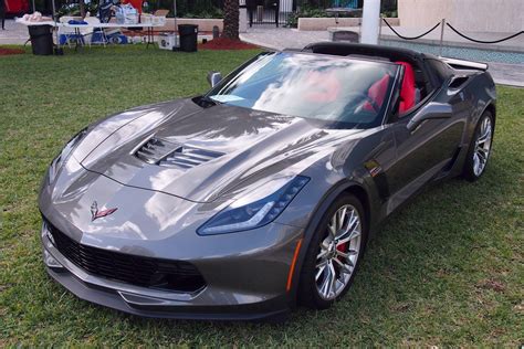 Corvette Forum Members Weigh In on How to Spec a Z06 - CorvetteForum