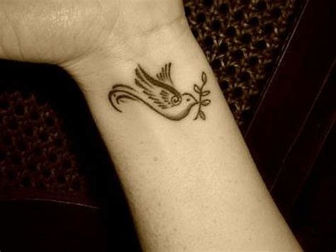 50+ Stunning Small dove tattoo meaning image ideas