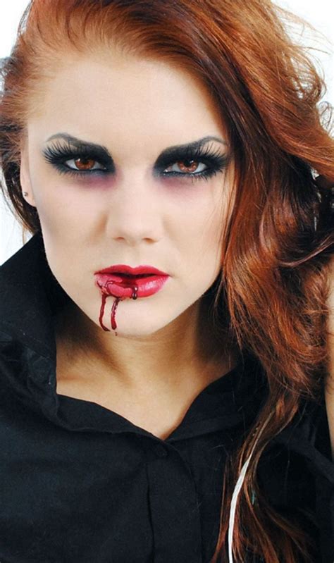 15 Amazing Vampire Makeup Ideas For Halloween Party - Fashions Nowadays ...