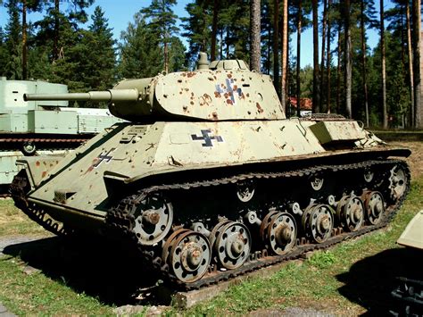 Russian T-50 Tankette shown in Finnish markings Combat Tanks, Ww2 Tanks, Vintage Tank, Military ...