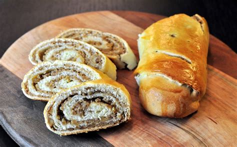 Kolachi Recipe, a walnut & raisin nut roll. | The Canned Peaches Project