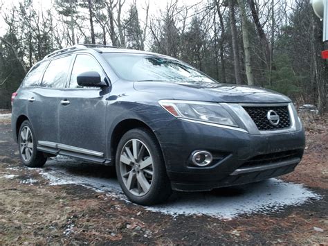 2014 Nissan Pathfinder Hybrid: Gas Mileage Test Disappointing