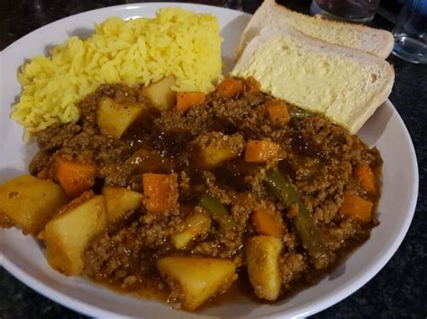 Mild Mince Curry that even the Kids will Love - Durban Curry Recipes