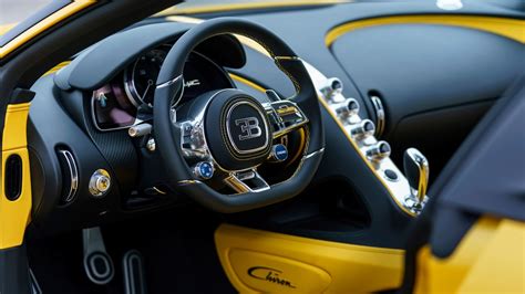 2018 Bugatti Chiron Yellow and Black Interior Wallpaper - HD Car Wallpapers #8852