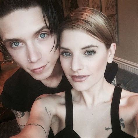 Andy biersack and juliet simms - dashWas