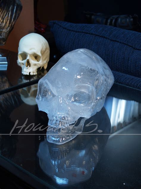 1:1 Indiana Jones 'Crystal Skull' Replica