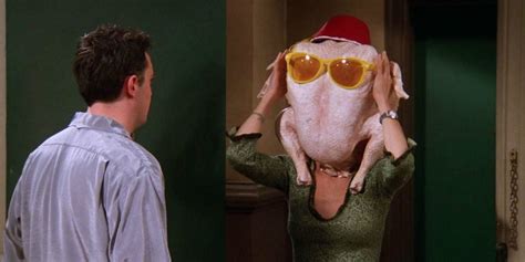 Courteney Cox Tries Very Hard To Recreate Friends’ Turkey Head Scene