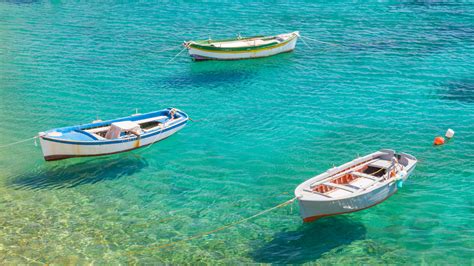 Small Boats At Sea Free Stock Photo - Public Domain Pictures