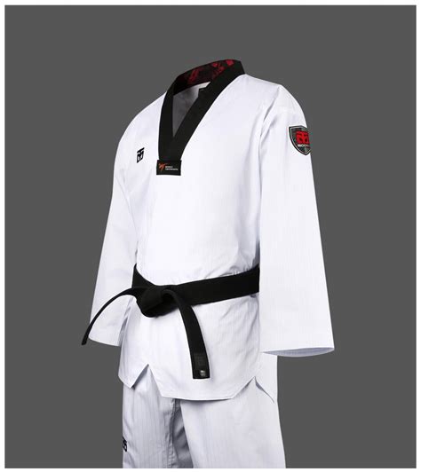 MOOTO BS4.5 Taekwondo Uniform (Black V-Neck)