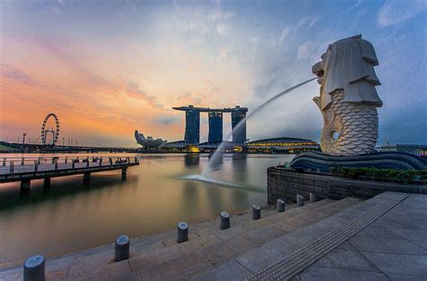 Merlion Park in Singapore | The Luxury Travel Channel