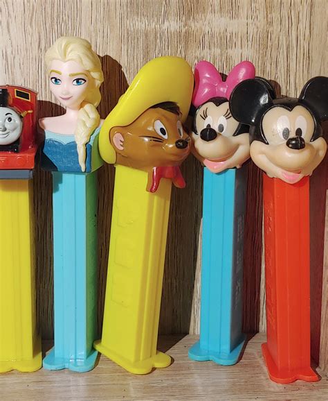 Vintage Pez Dispensers Lot 11Pcs Mix Disney Looney Tunes | Etsy