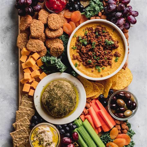 The Ultimate Vegan Party Platter – Emilie Eats