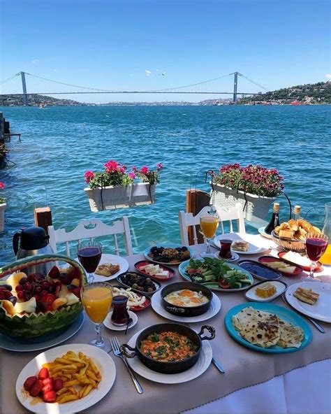 Breakfast with a view 😍 Istanbul, Turkey 💖 Photo by: @berrakberroo [IG] Istanbul Food, Istanbul ...