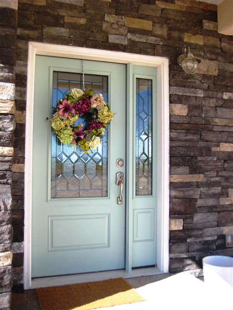 A Painted Front Door - The Wood Grain Cottage