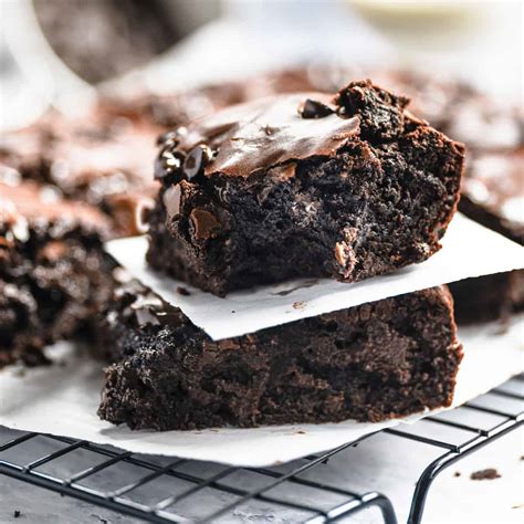 Dark Chocolate Brownies: Perfectly Gooey and Chewy - Chopnotch