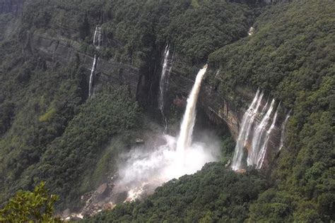 Nohkalikai Falls, Cherrapunji: Entry Fee, Timings, Activities