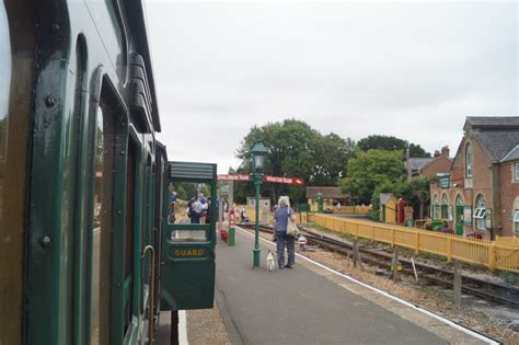 Isle of Wight Steam Railway - Photo "0296" :: Railtracks UK