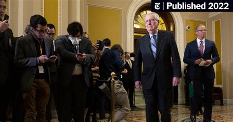 Mitch McConnell Beats Rick Scott in Republican Senate Leadership Fight ...