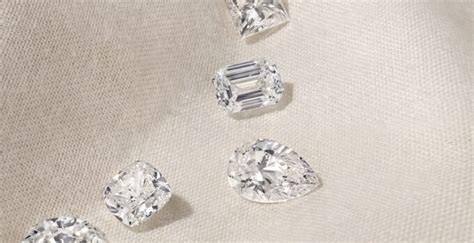 Lab-Grown Diamonds Vs. Mined Diamonds ─ What’s The Difference?