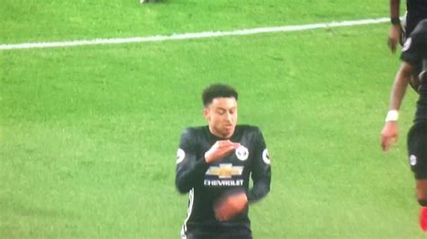 Lingard celebration [0-2] : reddevils