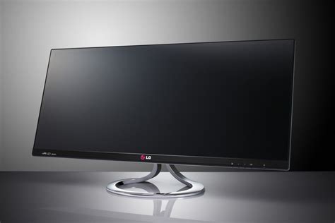 LG Preparing Ultra Wide AMD FreeSync IPS Monitors For Early 2015