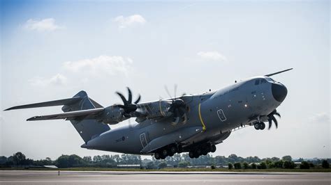 1600x900 resolution | grey plane, Airbus A400M Atlas, military aircraft, aircraft, runway HD ...