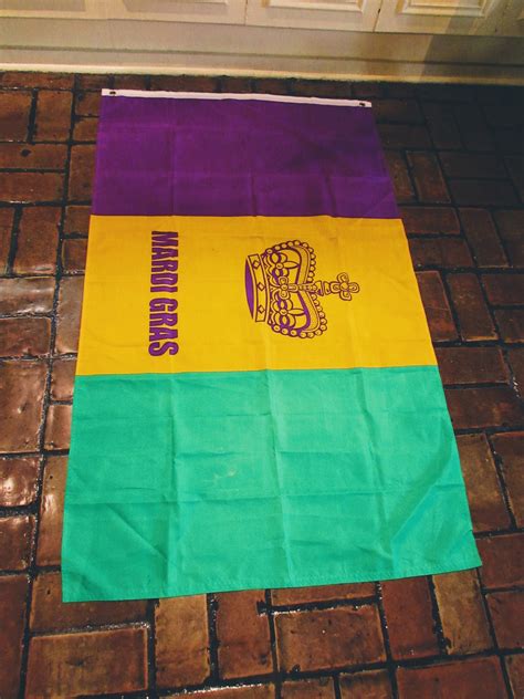 Mardi Gras Flag – 1850 House Museum Store