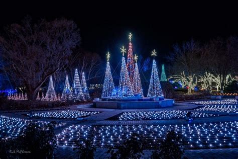 Illuminations at Botanica in Wichita, Kansas | Best Holiday Lights in the US 2018 | POPSUGAR ...