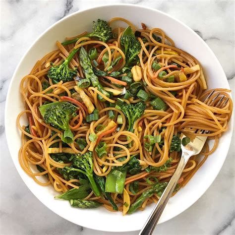 Veggie Lo Mein Noodles | Recipe | Veggie lo mein, Spring veggies ...