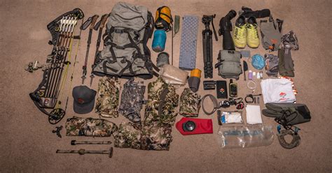 √ Bow Hunting Gear Checklist - Alumn Photograph