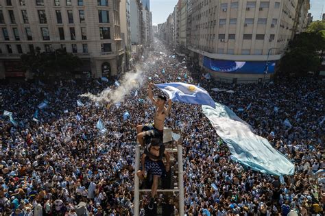 Argentina fans celebrate World Cup victory in Buenos Aires - The ...