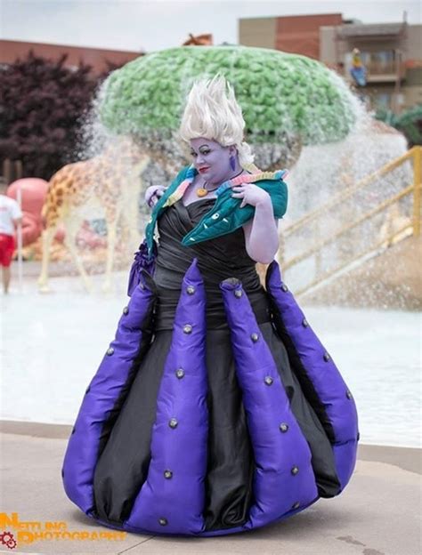 Ursula the Sea Witch Costume - Photo 2/5