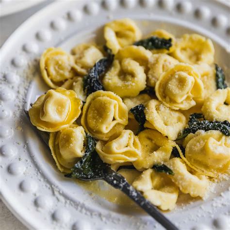 cheese tortellini sauce recipes