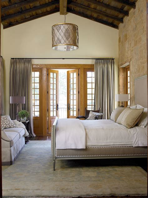 Southern Bedroom Ideas - Design Corral