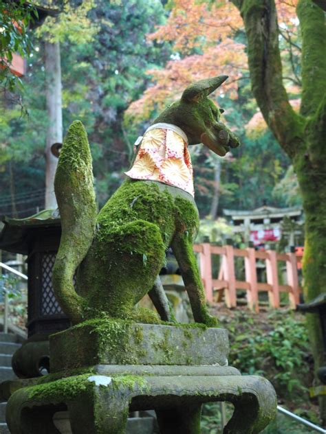 Fushimi Inari Shrine – jessicasabo.com