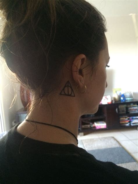 Deathly gallows tattoo Harry Potter Gallows, Deathly Hallows Tattoo, Triangle Tattoo, Tattoo ...