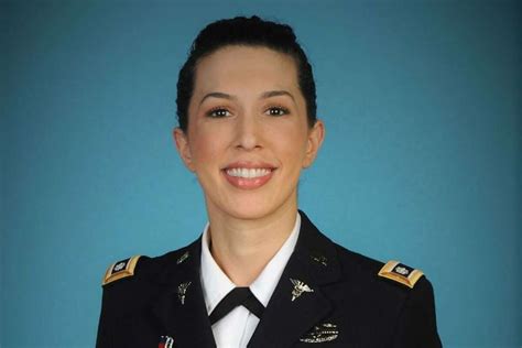 How This Army Lieutenant Colonel Turned Her Personal Battle With Stress ...