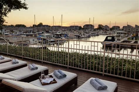 New Buffalo Michigan Hotels - Harbor Grand Hotel (Waterfront Hotel)