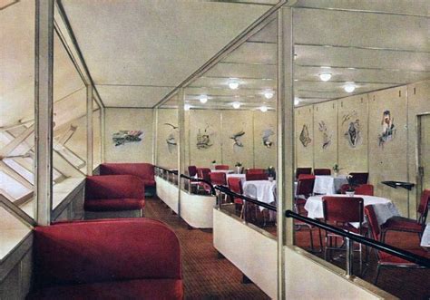 Amazing color photos of the Hindenburg Zeppelin show what luxury air travel was like 80 years ...